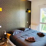 L Olympe Terrasse Parking Wifi * La Rochelle (Charente-Maritime)